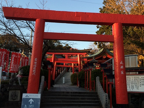 倍返し神社