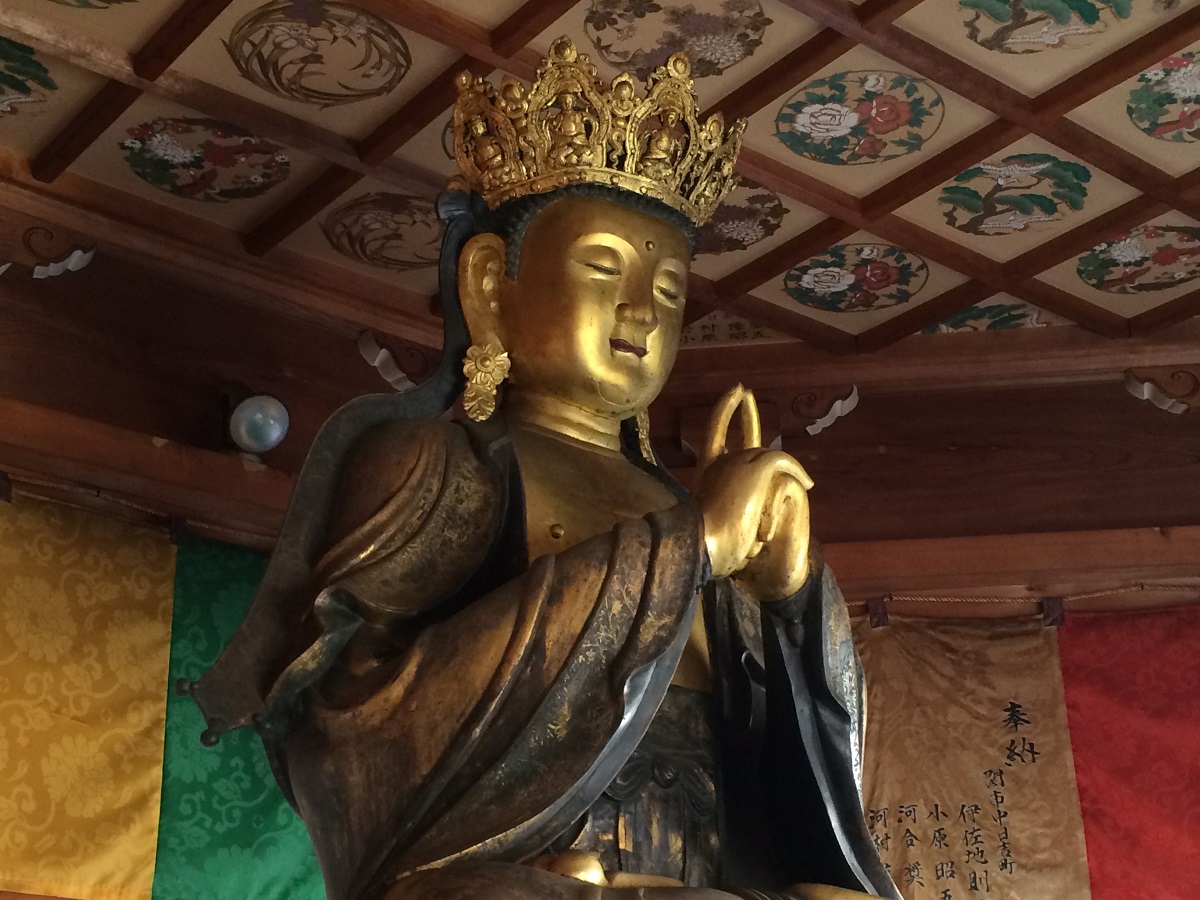 五郎丸ポーズの仏像