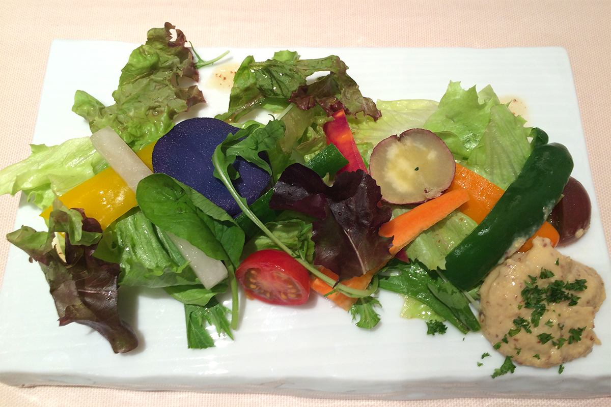季節野菜とお豆のソース